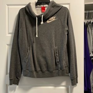 Nike sweatshirt